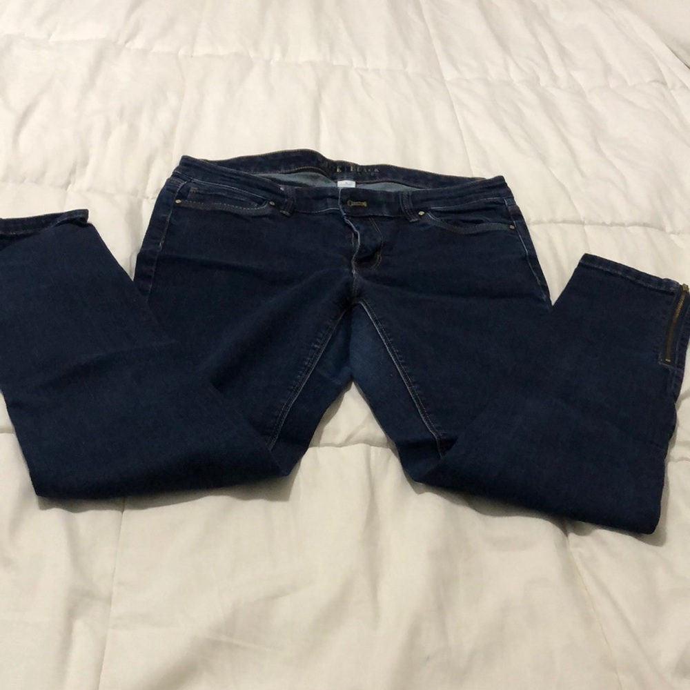 Dark blue zip ankle jeans
